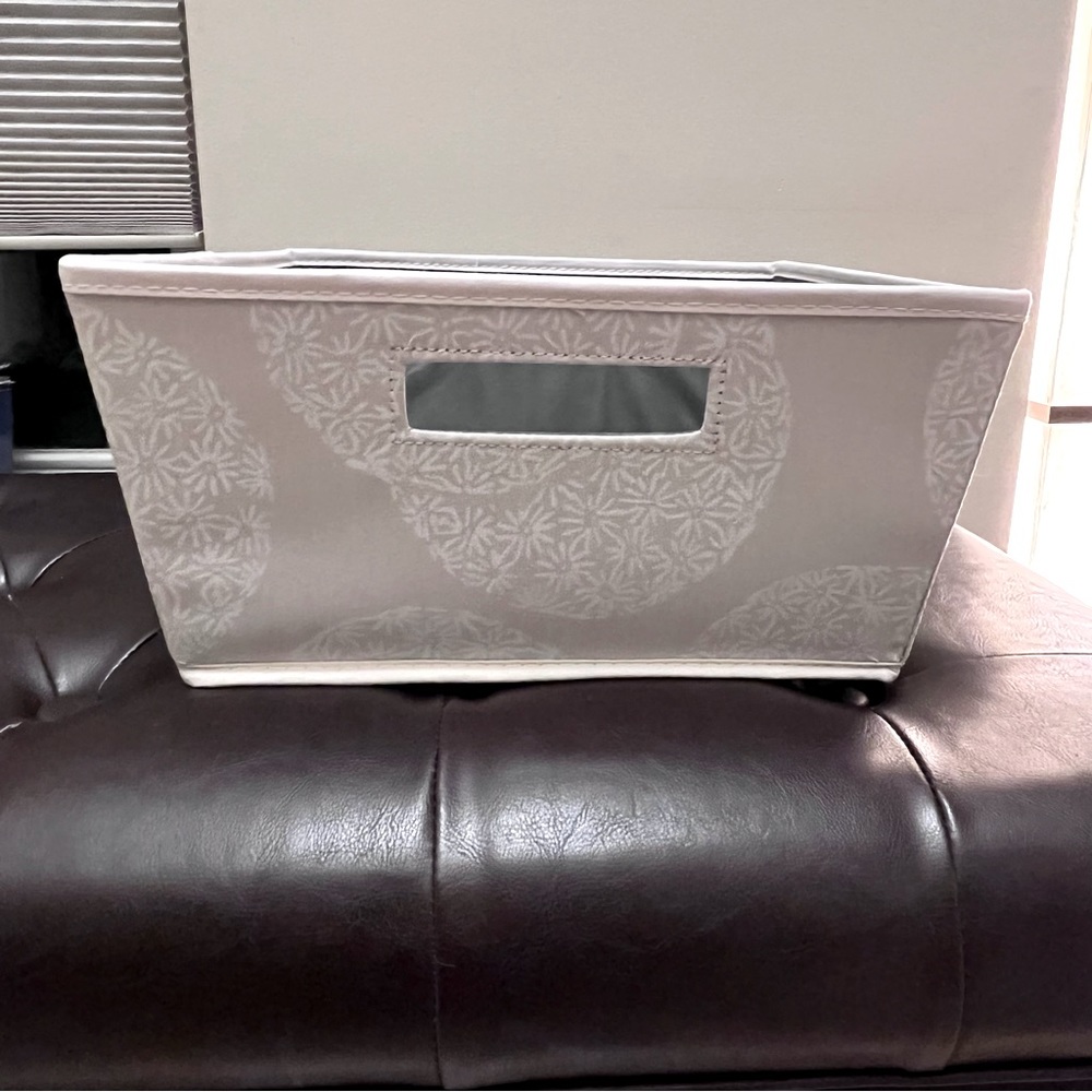 Target Threshold Cream Floral Fabric Storage Bin Basket with Handles Home Decor